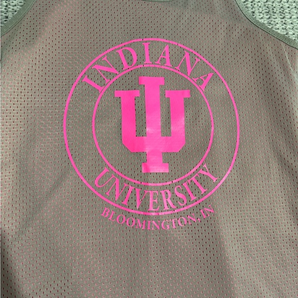 IU neon pink reversible jersey - Picture 2 of 6